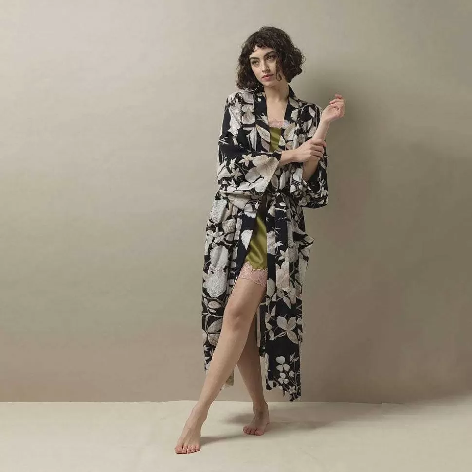 Hot Rosebush Black Long Kimono Dressing Gowns